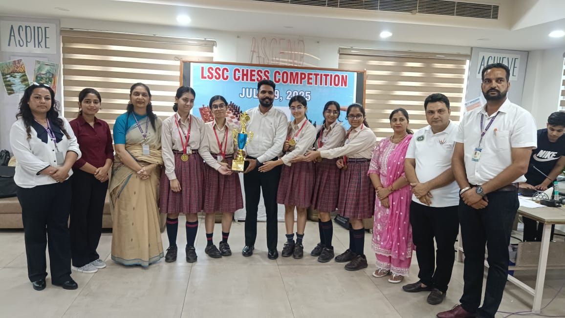 CHESS GIRLS( U-14, U-17 &U-19)
